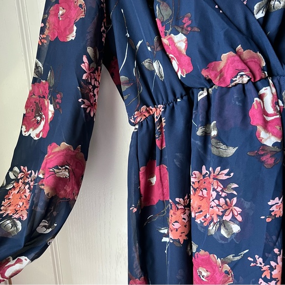 Lulus Navy Floral Print Dress Size XL NWOT Flowy & Feminine - Picture 3 of 8